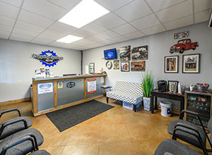 Waiting Room in Dripping Springs, TX | Dripping Springs Automotive